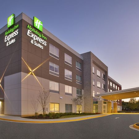 Holiday Inn Express And Suites South Hill By Ihg Eksteriør bilde