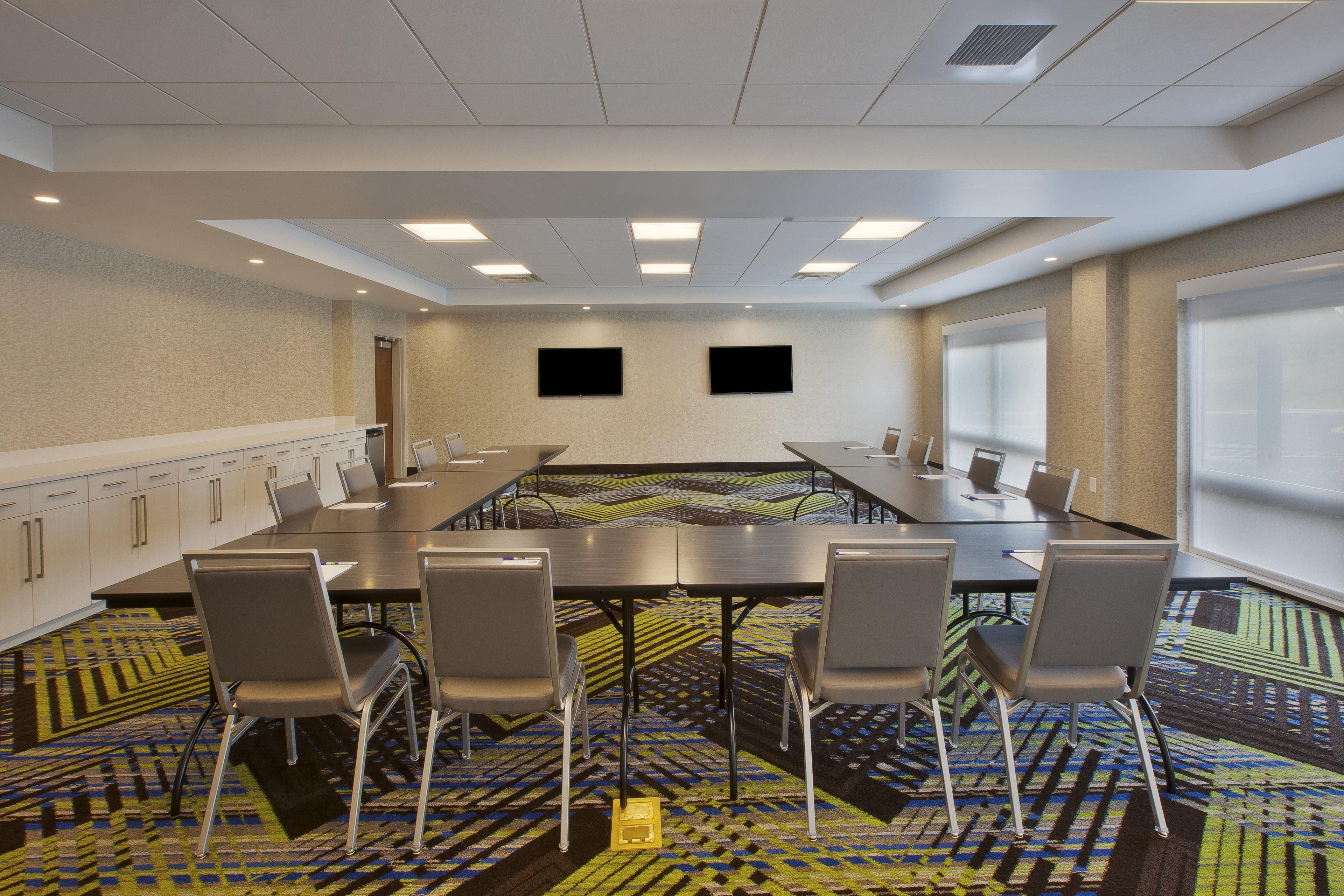 Holiday Inn Express And Suites South Hill By Ihg Eksteriør bilde