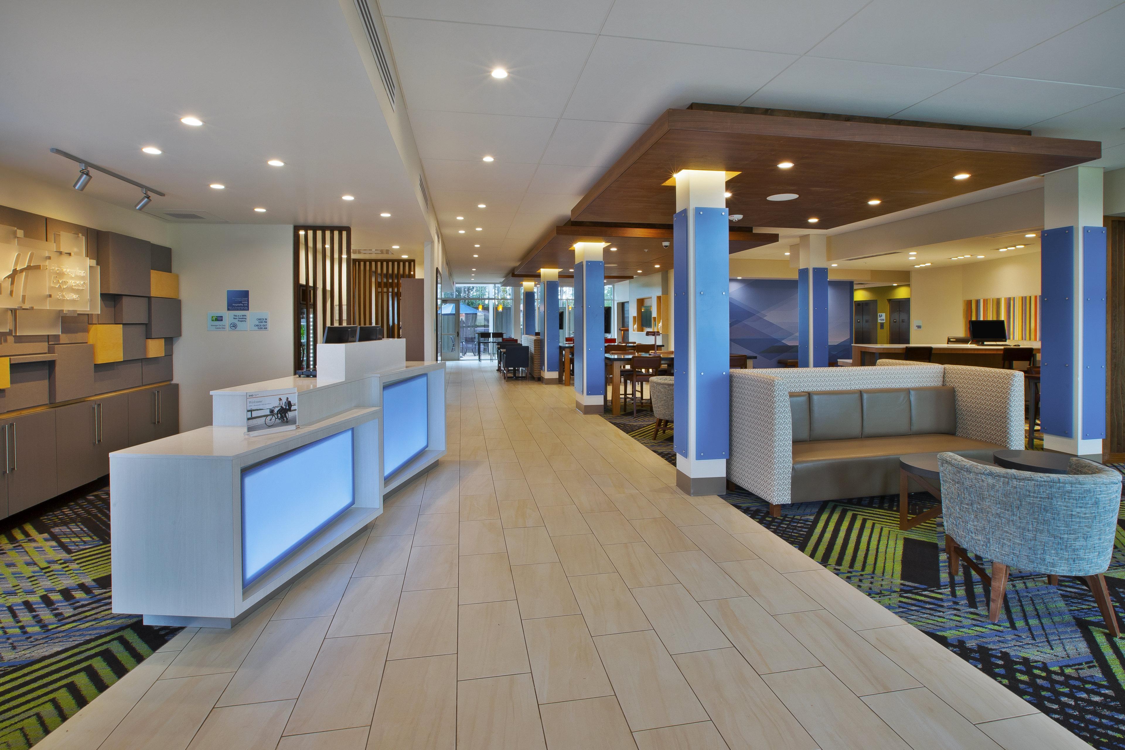 Holiday Inn Express And Suites South Hill By Ihg Eksteriør bilde